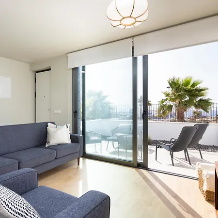 Home2book Nordes Pool & Terrace,